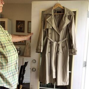 Banana Republic Light Tan Outerwear